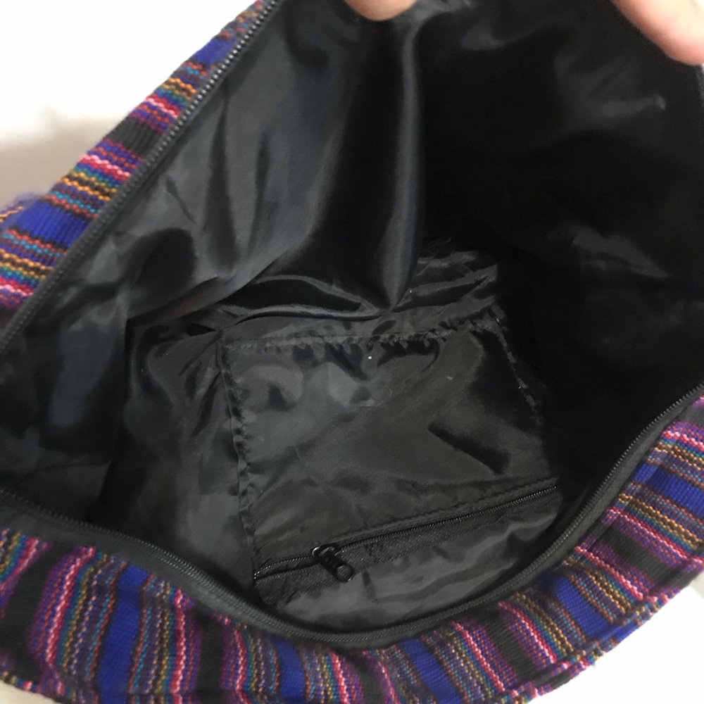 Embroidered Purse - Picture 5 of 5